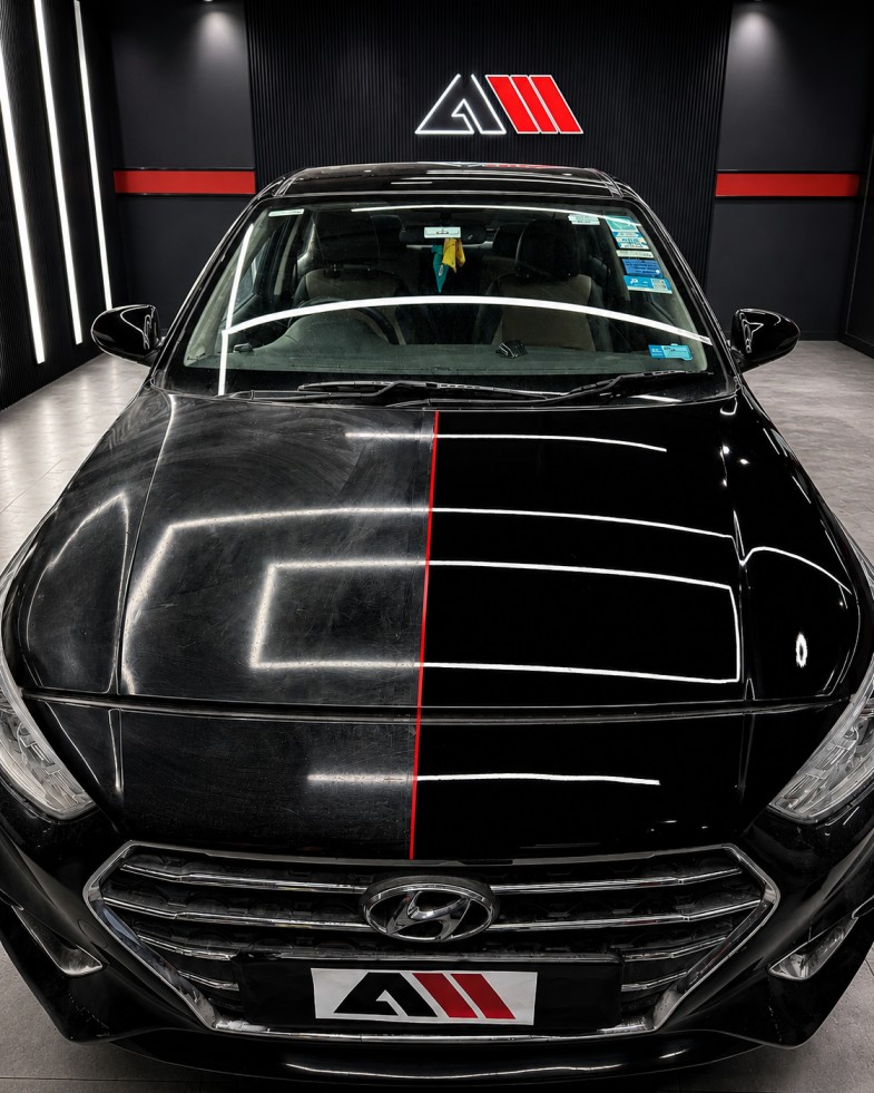 Ceramic coating result on car paint in Noida by Auto Meisters